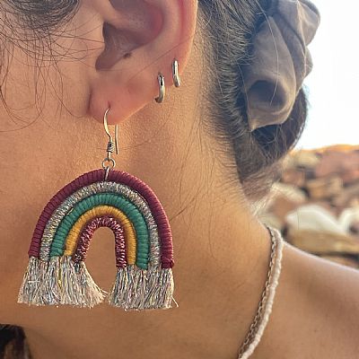 Rainbow μακραμέ σκουλαρίκια