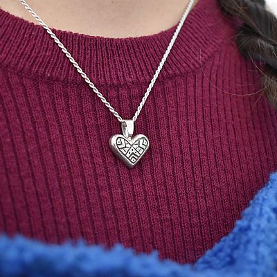 Maya necklace