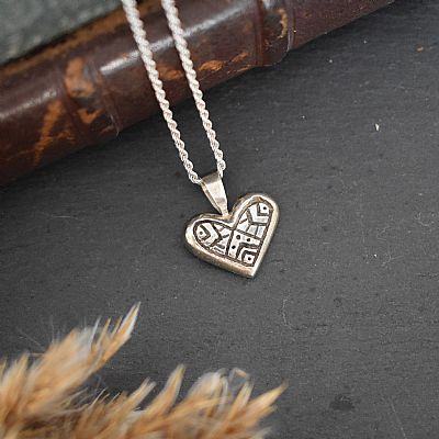 Maya necklace