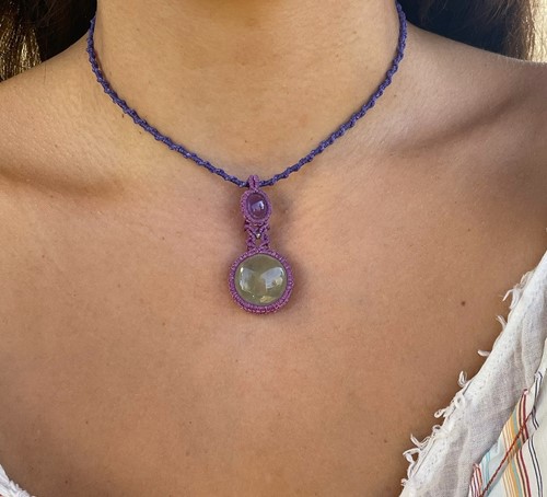 Μακραμέ κολιέ με Αβεντουρίνι και Αμέθυστο