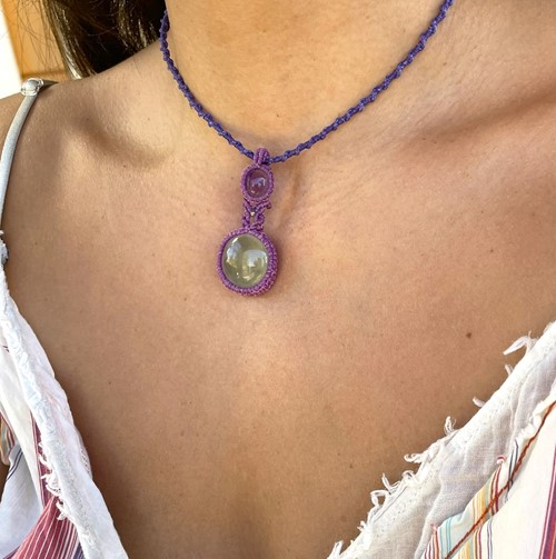 Μακραμέ κολιέ με Αβεντουρίνι και Αμέθυστο