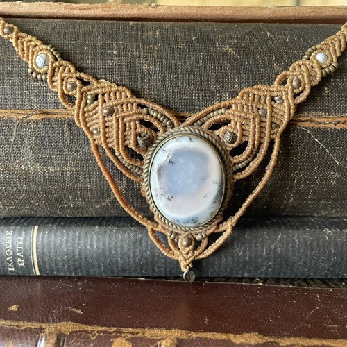 Μακραμέ κολιέ με Δενδρίτη