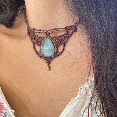 Μακραμέ κολιέ με Aqua Marine