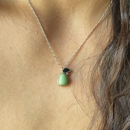 Pear necklace 