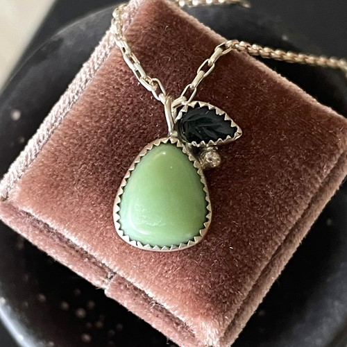 Pear necklace 