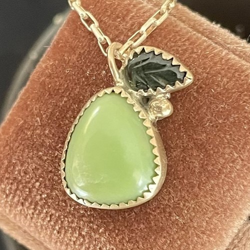 Pear necklace 