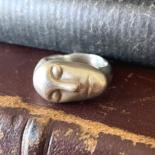 Reva ring