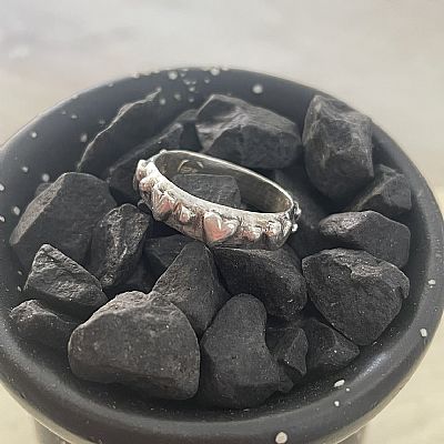 Liora ring